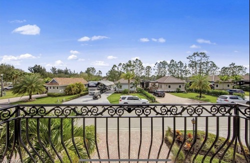 Fort Myers House | Luxury Fort Myers Resort Townhome - Heated Pool, Pickleball & Golf Cart Friendly
