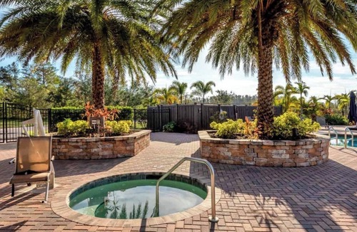 Fort Myers House | Luxury Fort Myers Resort Townhome - Heated Pool, Pickleball & Golf Cart Friendly