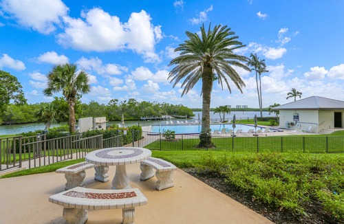 Vanderbilt Beach Condo | Luxury Gulf and Lake View Beautiful Condo, Vanderbilt beach, Naples, FL