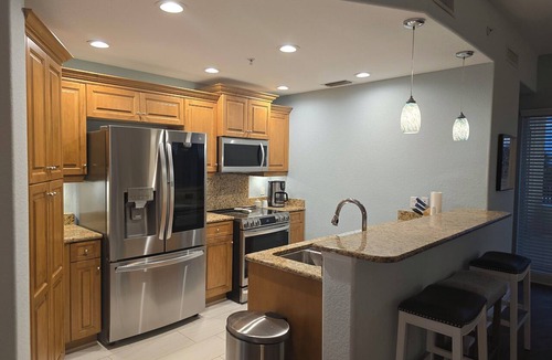Palmetto Condo | Luxury Gulf Coast Retreat Near Anna Maria Island Monthly Rental