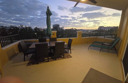 Palmetto Condo | Luxury Gulf Coast Retreat Near Anna Maria Island Monthly Rental
