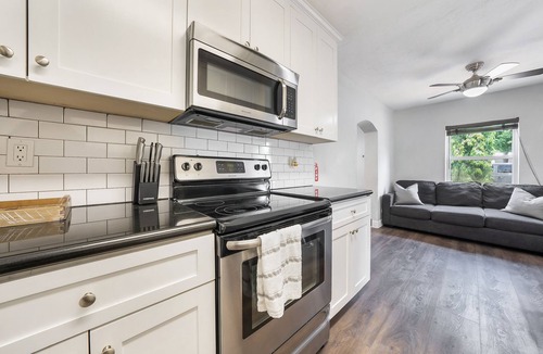 Croissant Park House | Luxury Private Resort-Style Retreat in the Heart of Fort Lauderdale