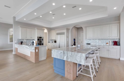 Iona Shores House | Luxury River View Estate | Heated Pool & Amazing Sunsets | Perfect Gathering for Families & Friends
