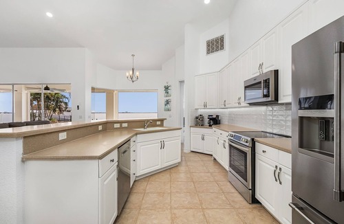 Caloosahatchee House | Luxury Tropical Oasis on the Caloosahatchee River with Panoramic Southern Views!