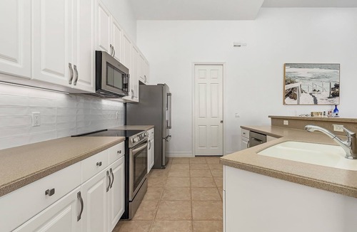 Caloosahatchee House | Luxury Tropical Oasis on the Caloosahatchee River with Panoramic Southern Views!