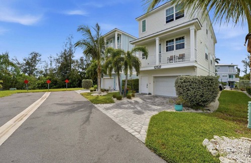 Cortez House | Luxury Waterfront Retreat | Sunset Views Near Anna Maria Island