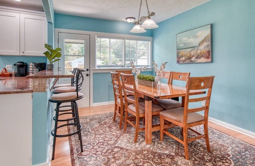 West Bradenton House | Minutes from Beach, Downtown, LECOM Park, IMG