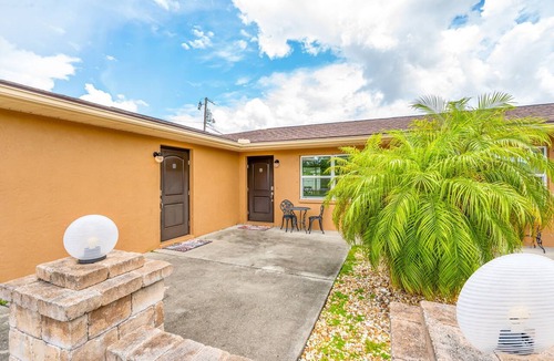 Warm Mineral Springs Apartment | Modern 1 Bedroom Stay Close to Warm Mineral Springs and Gulf Beaches
