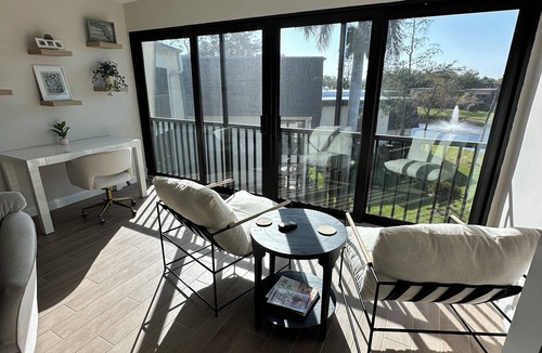 Central Naples Condo | Modern Coastal Luxury in the Heart of Naples