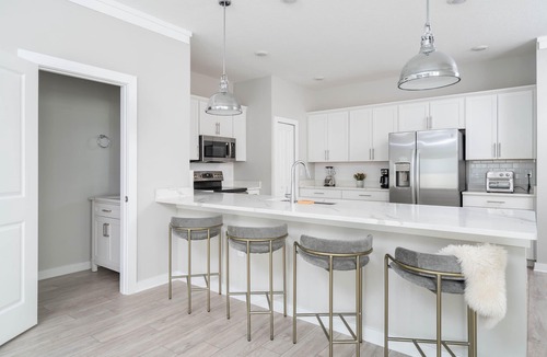 Sun Bay South House | Modern & Spacious 3/3 South Tampa Home Minutes to Downtown and Bayshore
