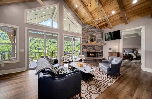 Chimney Rock House | Mountain Hideaway with Waterfall Views & Relaxing Hammocks in Chimney Rock, North Carolina