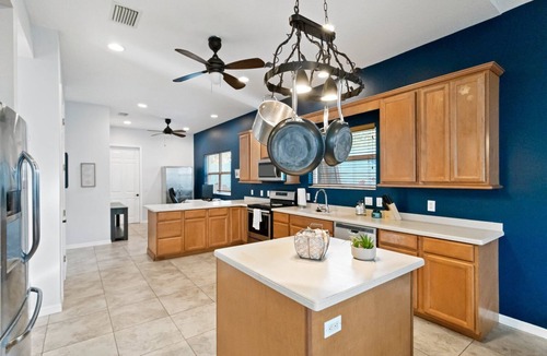 Palm Harbor House | Multi Family, Close to Beaches, Great Back Yard FL#DWE6218061, Cert#STR26-00409