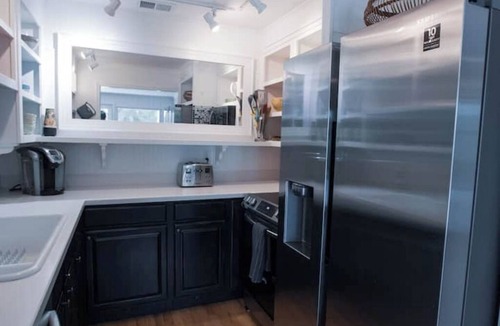 Downtown House | New ! 3-bedroom Pool Home Oasis! Great Location