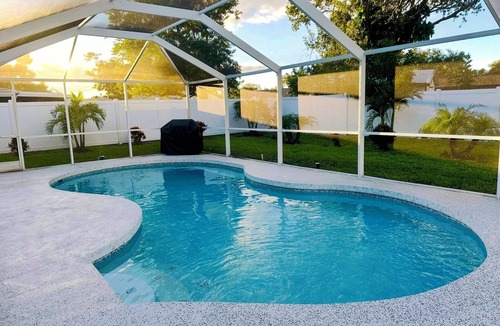 Bradenton House | NEW Luxury Getaway Near Beaches! Heated Pool,Game Room,IMG– Limited-Time Offers!