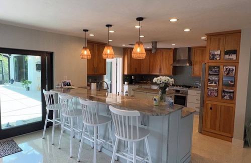 Golden Beach House | New-SUN, SAND & STYLE! 4BR Coastal Retreat with pool and private beach access.