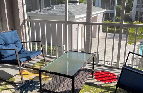 Braden River Condo | Newly furnished and professionally decorated 2 bed/2 bath condo in The Meadows