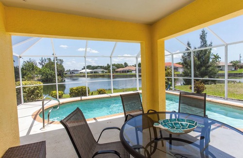 Fort Myers House | Newly listed beautiful Waterview 3-bedroom 2 Bathroom house in Cape Coral.