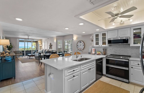 Palm Island Villa | Newly Renovated! Very Nice 2 Bedroom Villa with a Gulf view, B2611A