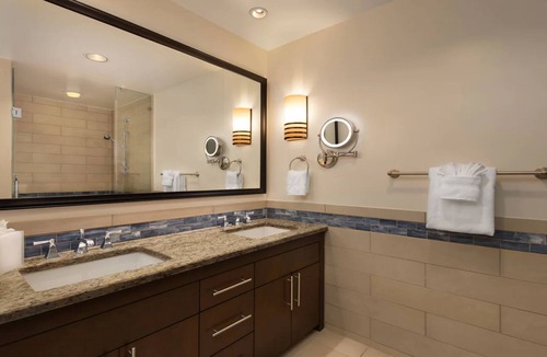 Marco Island Resort | No View - 2 Bedroom - Marriott's Crystal Shores - Full Resort Access