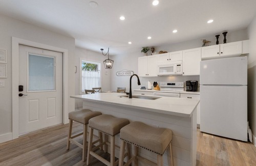 Anna Maria Villa | Northshore Beach House near Pine Ave, north end of Anna Maria Island