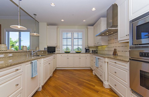 Coquina Sands Condo | On beach, outdoor pool, gym, gulf views from all main living areas