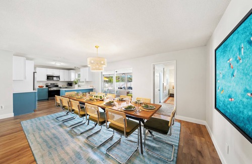 Palma Sola House | Orange Blossom~6mi to beach~Htd Pool+Hot Tub~Gameroom~Gym~Fire Pit~Playground