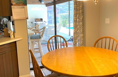 Laurel House | Osprey Preserve - spacious home overlooking Oscar Scherer Park