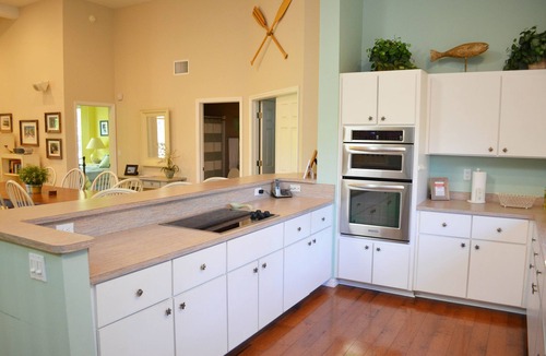 Jose's Hideaway House | Parrothead's Paradise - 4 BR House - Private Boat Dock & New Heated Pool