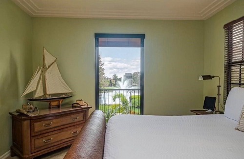 Biggar House | Paseo Grande 3 Bedroom Resort Oasis