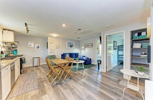 Fullers Earth House | Peaceful Canal Home Sleeps 6 Near IMG & Beaches