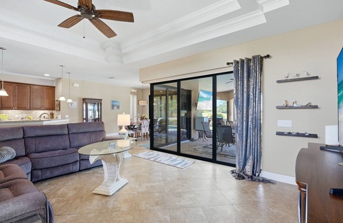 Long Meadow House | Peaceful Palms: 3 bedroom, 2 bath, heated pool, spacious lanai, golf course view