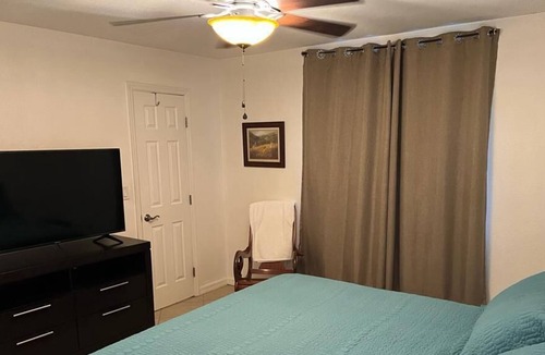 Sun 'N Lake Villa | Peaceful South Florida Village New Years Special