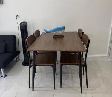San Carlos Park Apartment | Perfect go away