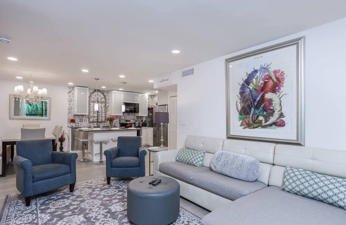 Sarasota Springs Condo | Perfect Monthly Rental | Updated 3-Bedroom Condo | Heated Pools | Short Drive to Beaches