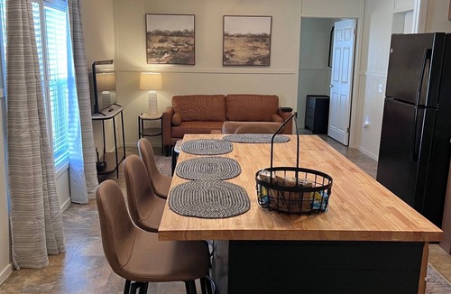 Suncoast Estates House | Pet Friendly Cozy 2-bedroom manufactured home with accessible feature's