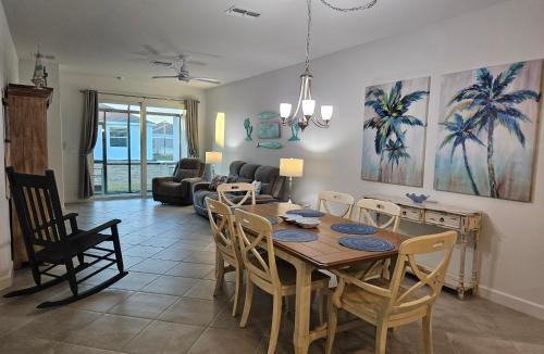 Englewood Villa | Pet friendly, Heated Pool, close to many beaches, monthly New Vacation Villa