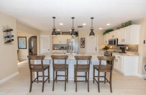 Edgewater House | Pet Friendly, Private Pool, Boating easy to get out to Charlotte Harbor, Close to activates and beach life