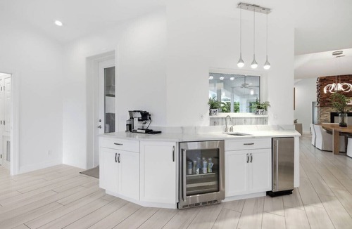 Del Sega House | Pine Sanibel - Where Beachfront Living Meets a Boater’s Paradise