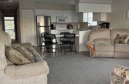 Southgate House | Pinecraft - the House at Phillippi Crossing - 3 bedroom, 3 bathroom