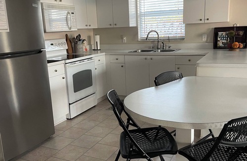 Southgate House | Pinecraft - the House at Phillippi Crossing - 3 bedroom, 3 bathroom