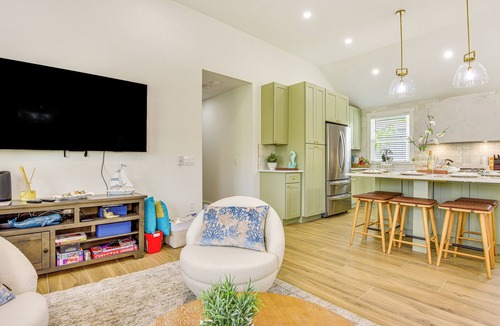 River District House | Pool, Mini Golf & Cabana: Bradenton Retreat