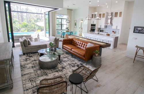 Port Charlotte House | Pool & Spa, Luxury, Poolside Dreaming