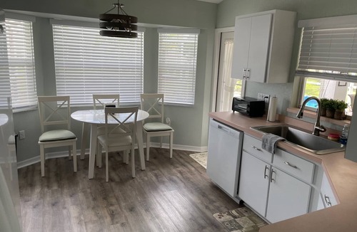 Port Charlotte House | Port Charlotte SWF-safe- A+area-3bd, 2bth, HEATED Salt pool, renovated— pet OK.