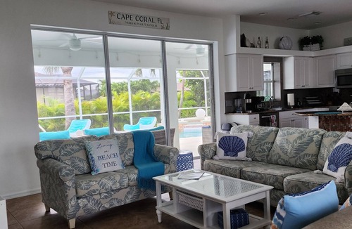 Pelican House | Privacy in Paradise