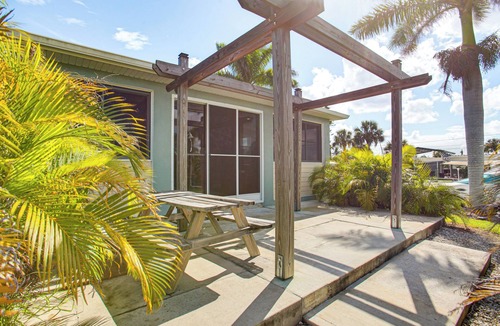 El Jobean Apartment | Private Boat Dock: Canal-Front Port Charlotte Gem