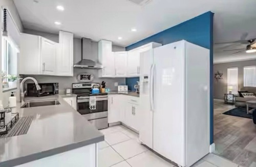 Oldsmar House | Private Heated Pool Retreat Near Clearwater & TPA