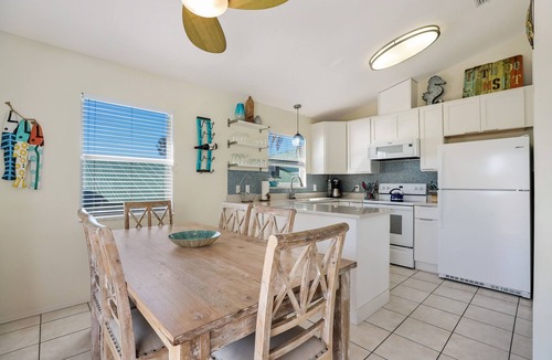 Anna Maria House | Private Home 1 Block to Beach with Pool and Hot Tub!