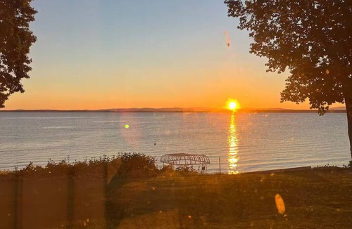 Cumberland Head House | Private waterfront retreat on Cumberland Head where every sunrise paints the sky