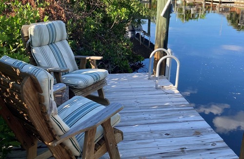 Charlotte Park House | Punta Gorda! Charming heated salt pool, dead end, on canal, access to Harbor!