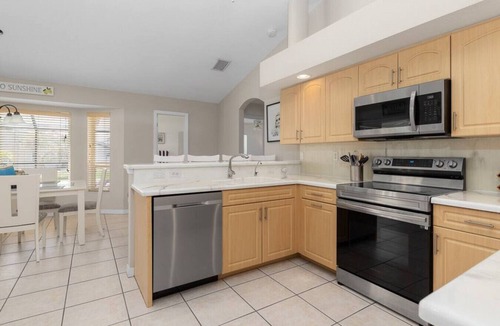 Charlotte Park House | Punta Paradise- Enjoy a 4 bedroom heated pool home